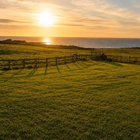 Vakantiehuis Freaghcastle House Milltown Malbay