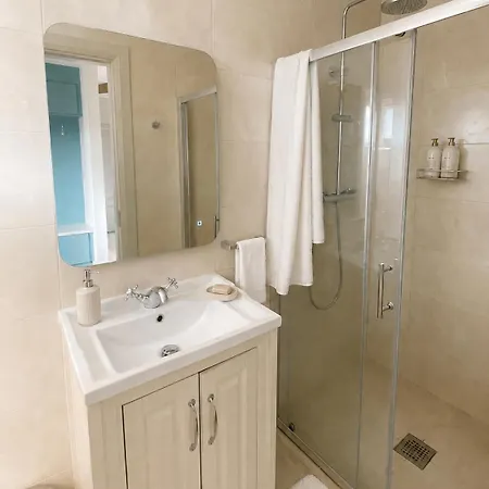 Freaghcastle House Vakantiehuis *